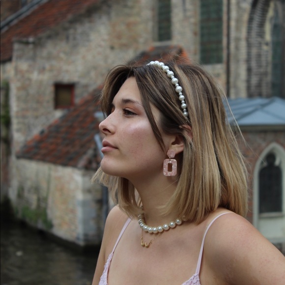 Meet your Posher, Marguerite - Picture 1 of 1